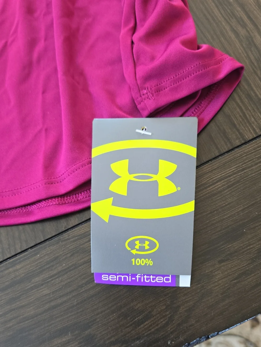 Under Armour Womens Short Magenta Sleeve Performance Top